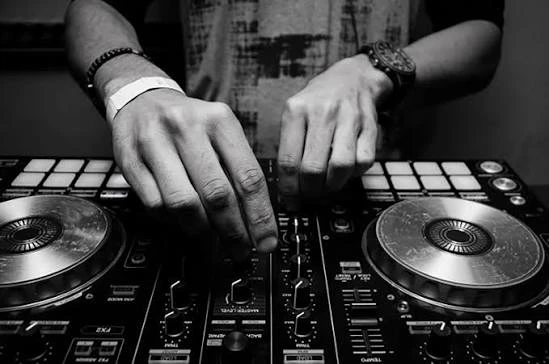 Work asap as dj - photo 2