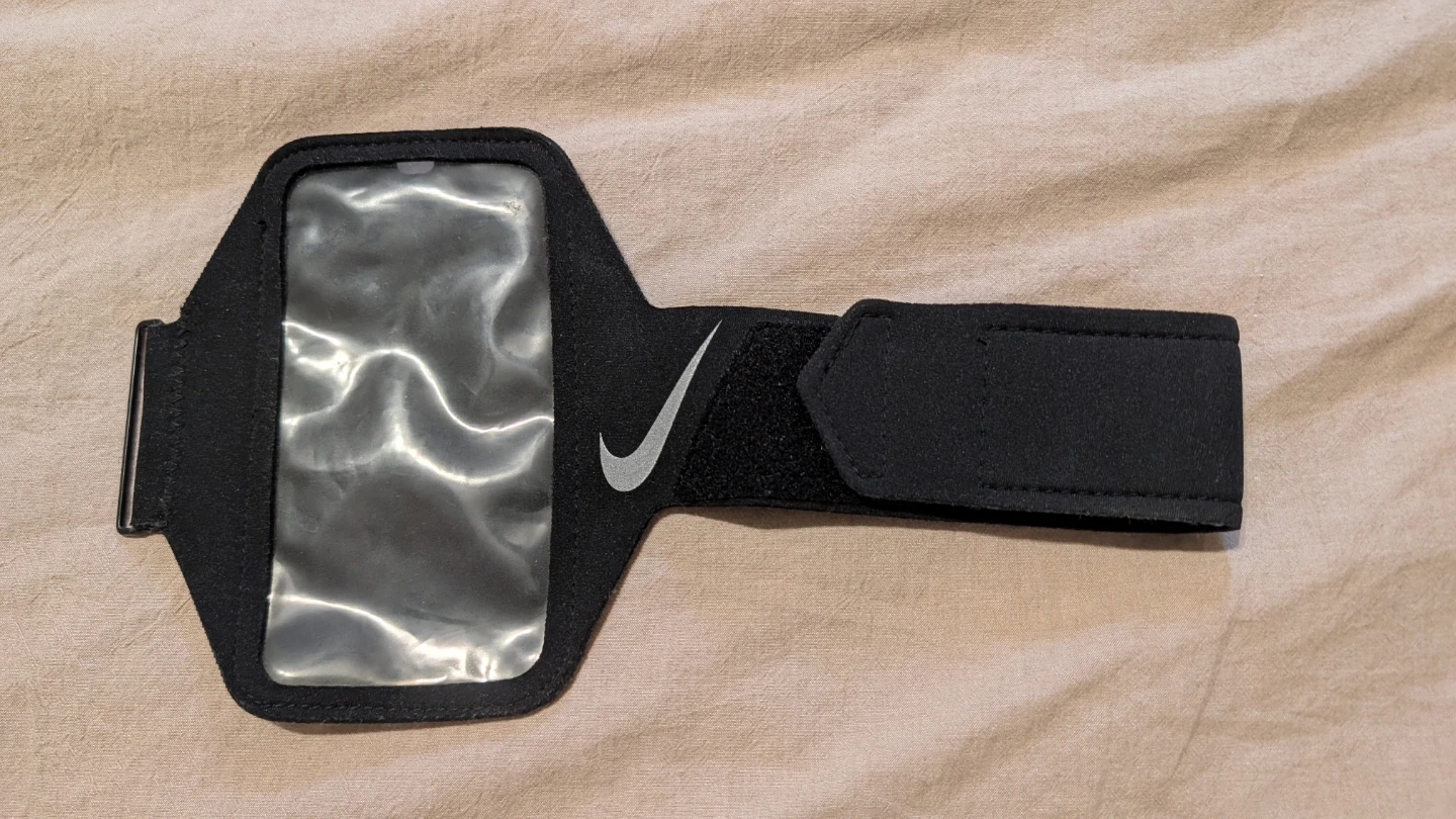 Nike Black Armband Phone Holder