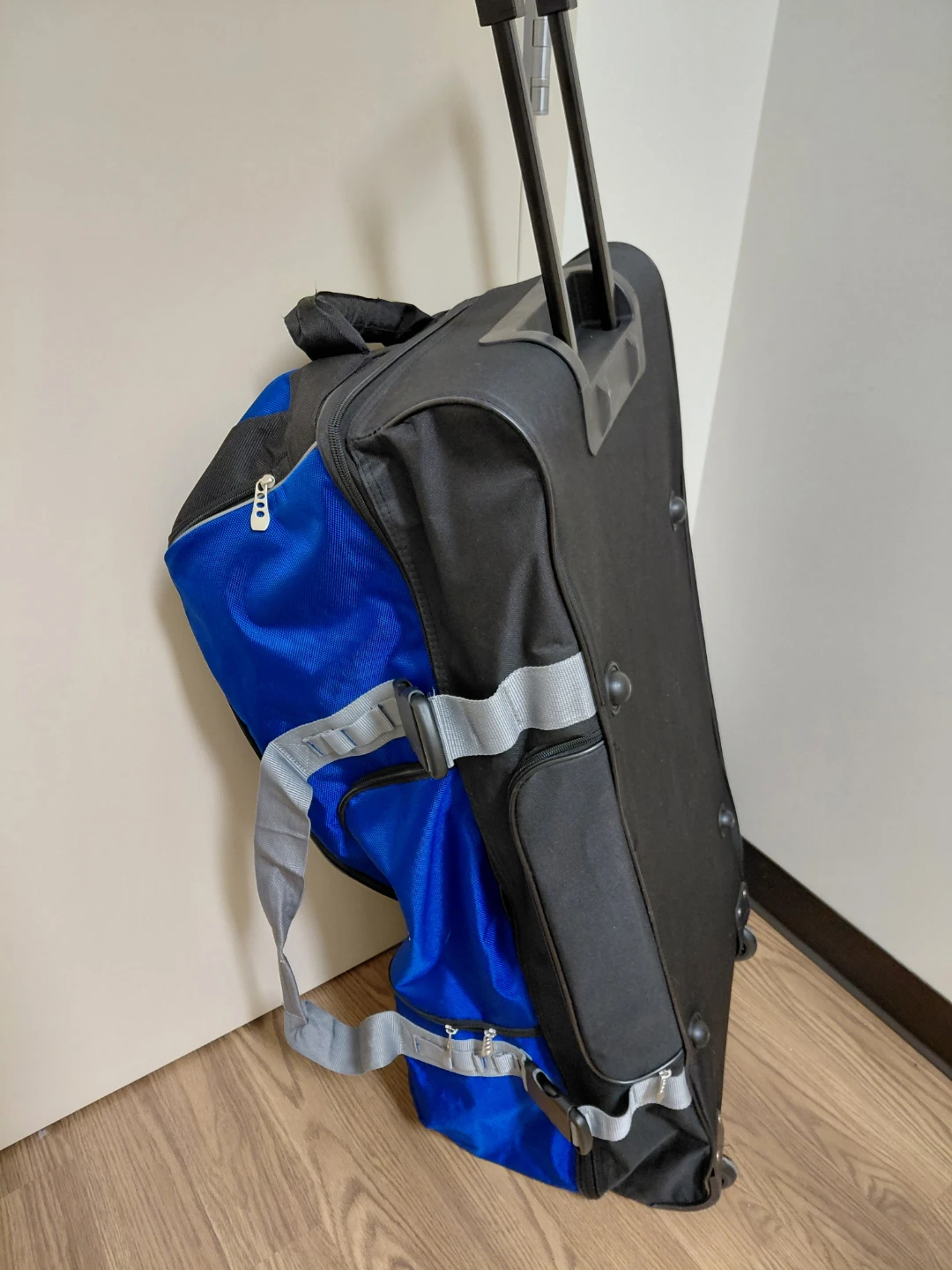 Rolling Duffel Bag - photo 2