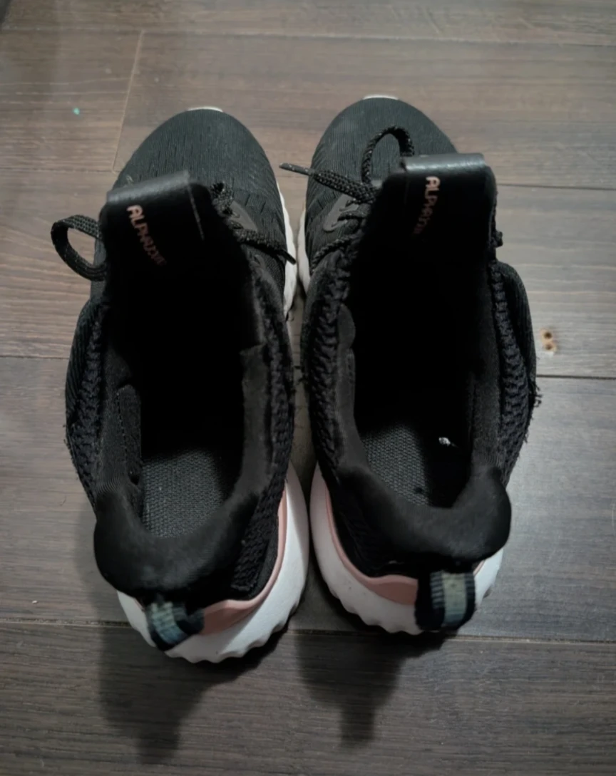 Adidas AlphaBOUNCE Running Shoes - Black size 6 - photo 4
