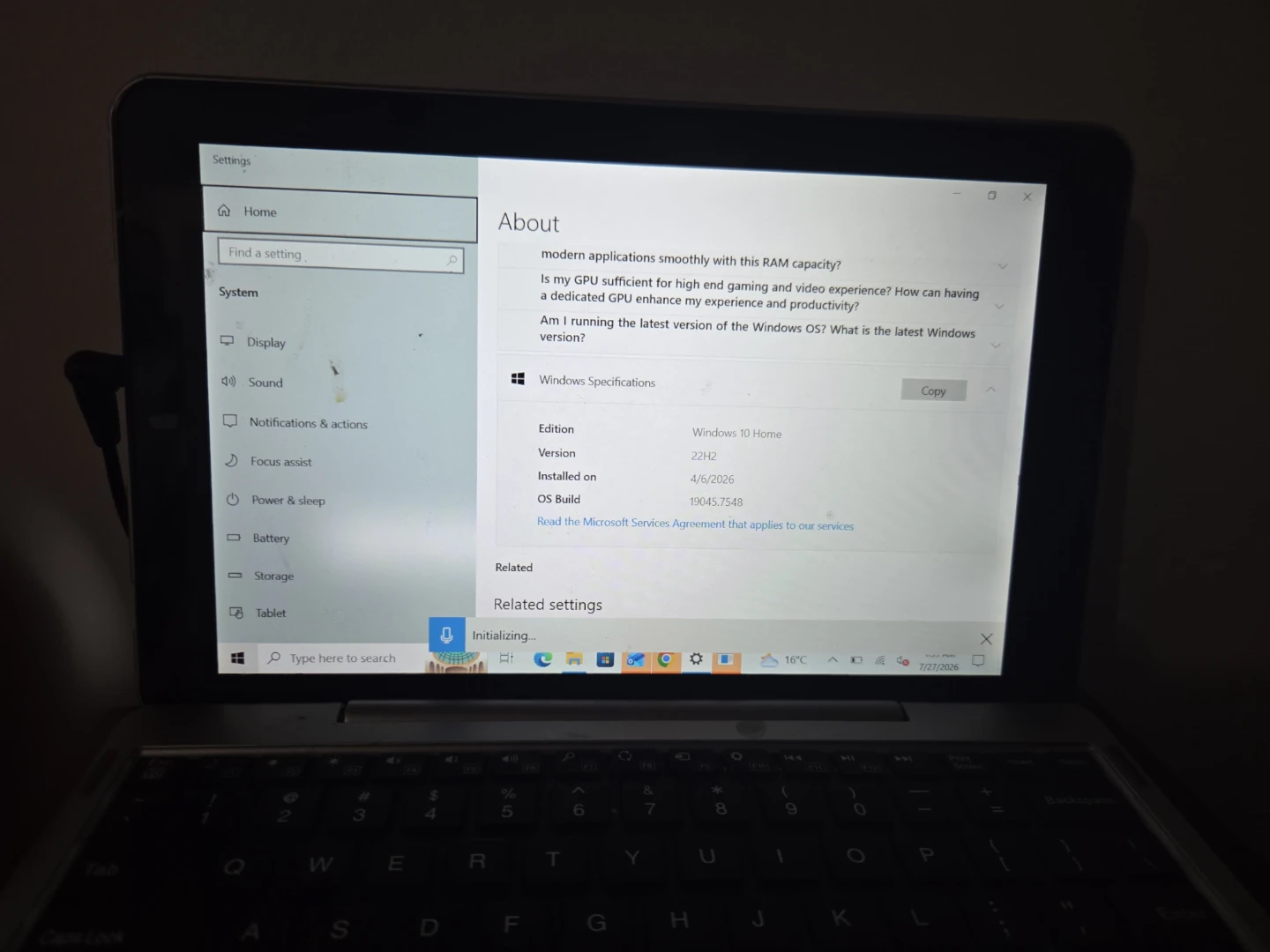 Intel Atom 2-in-1 Laptop Tablet