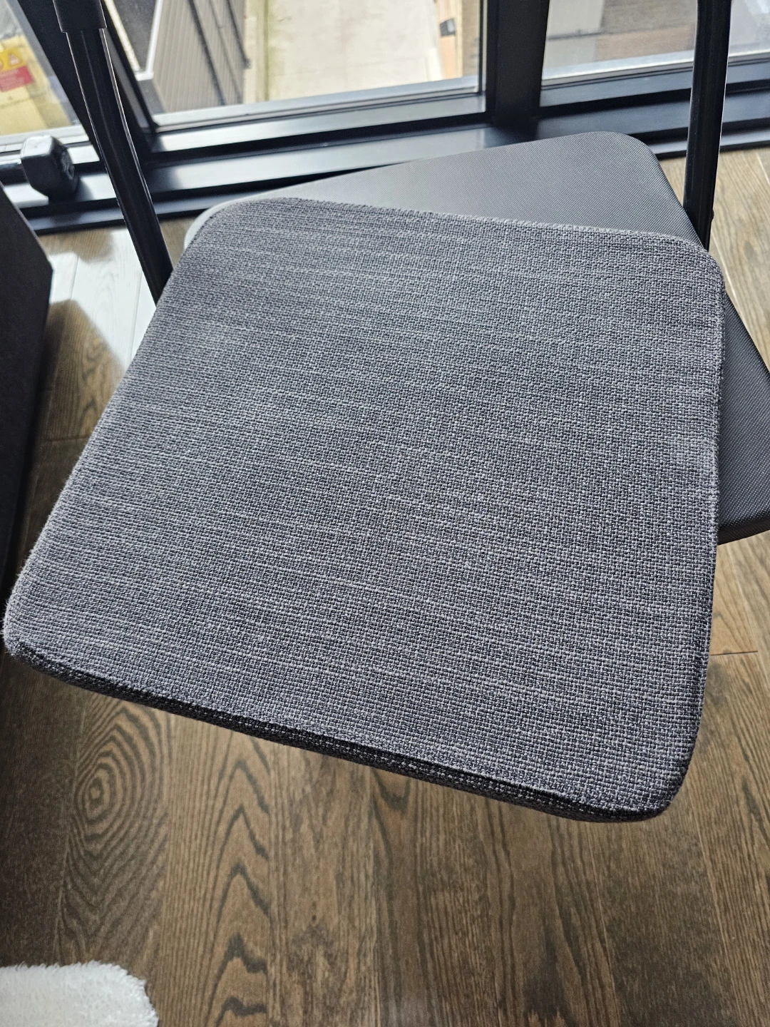 Folding Chair with Grey Padded Seat new - photo 4