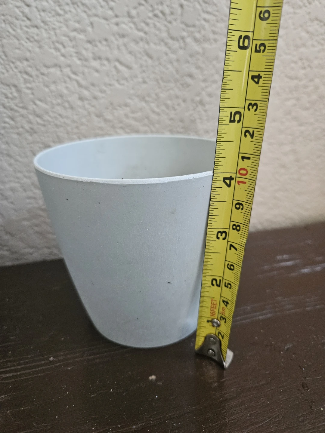 Light Grey Plastic Planter Pot - photo 4