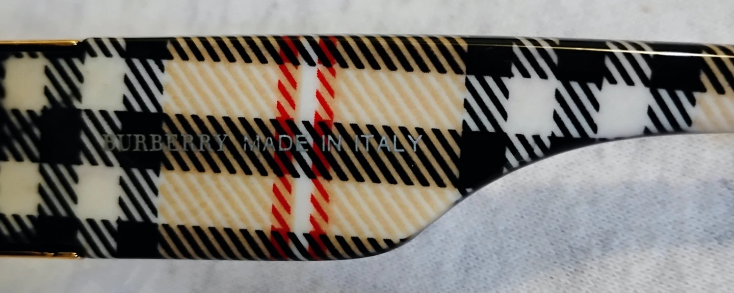 Burberry Sunglasses like new $225 p.u.o. cash only - photo 5