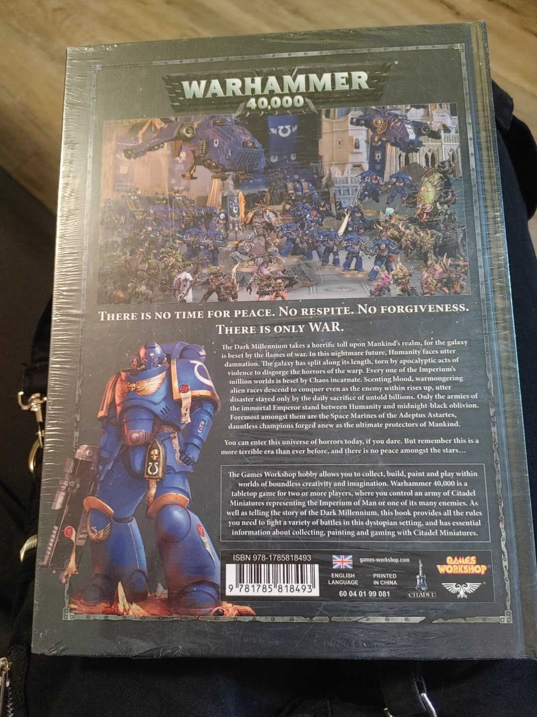 Warhammer 40k Rulebook 8th edition sealed - photo 2