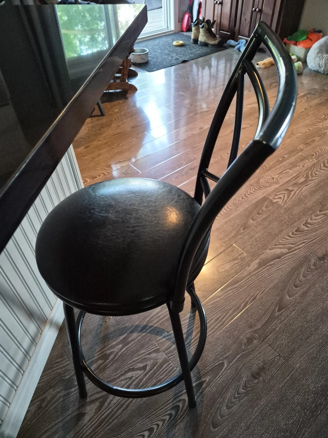 Black Swivel Bar Stools (4) - photo 2