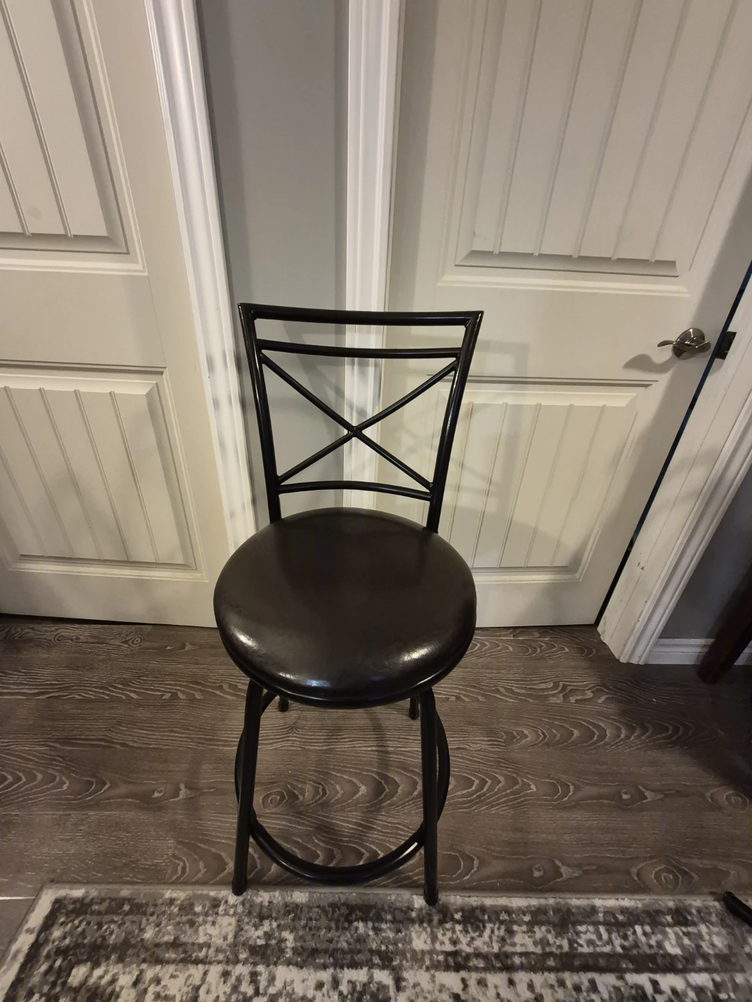 Black Swivel Bar Stools (4) - photo 4