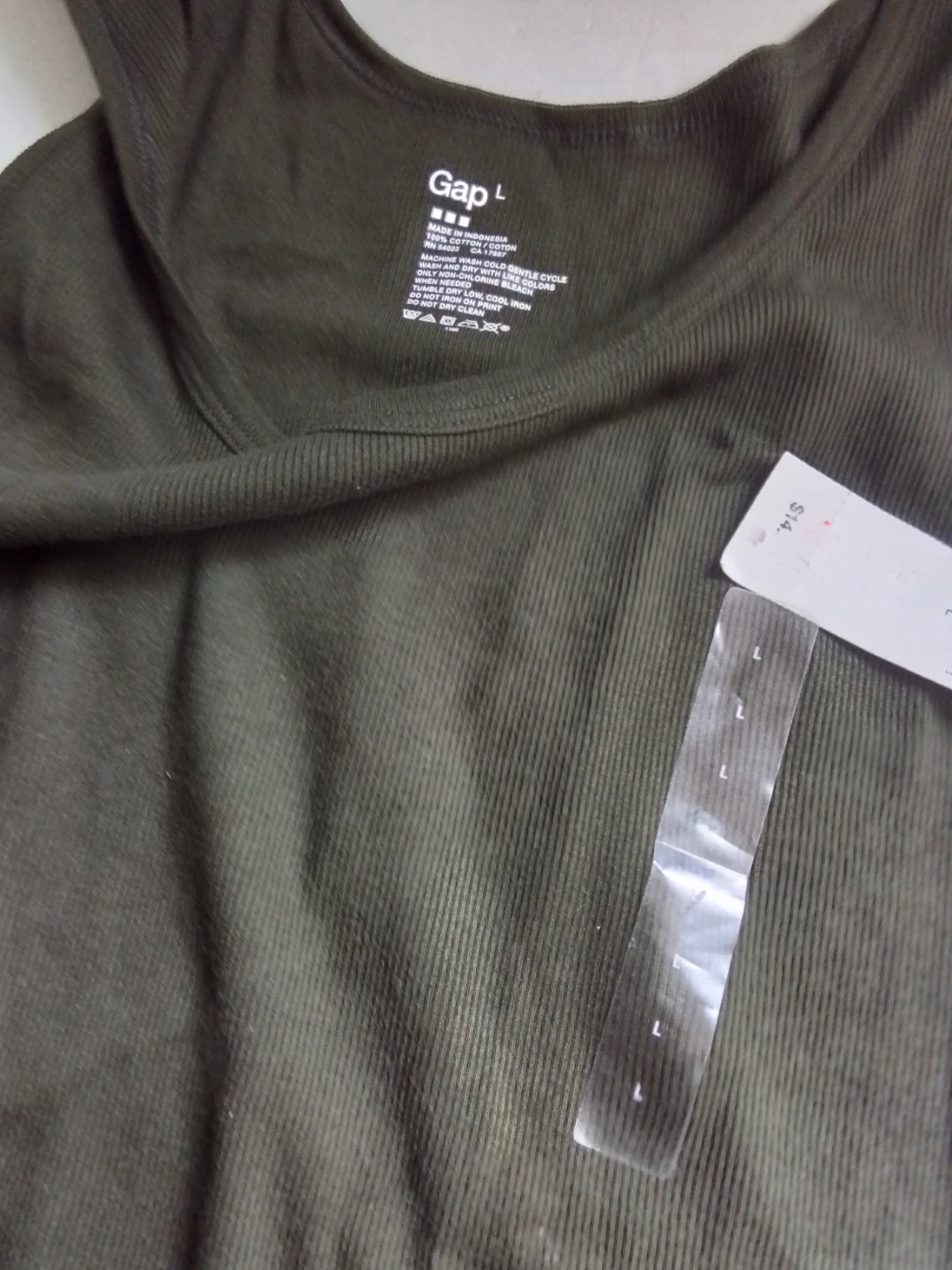 Gap Tank Top - Olive Green - Size L - photo 2