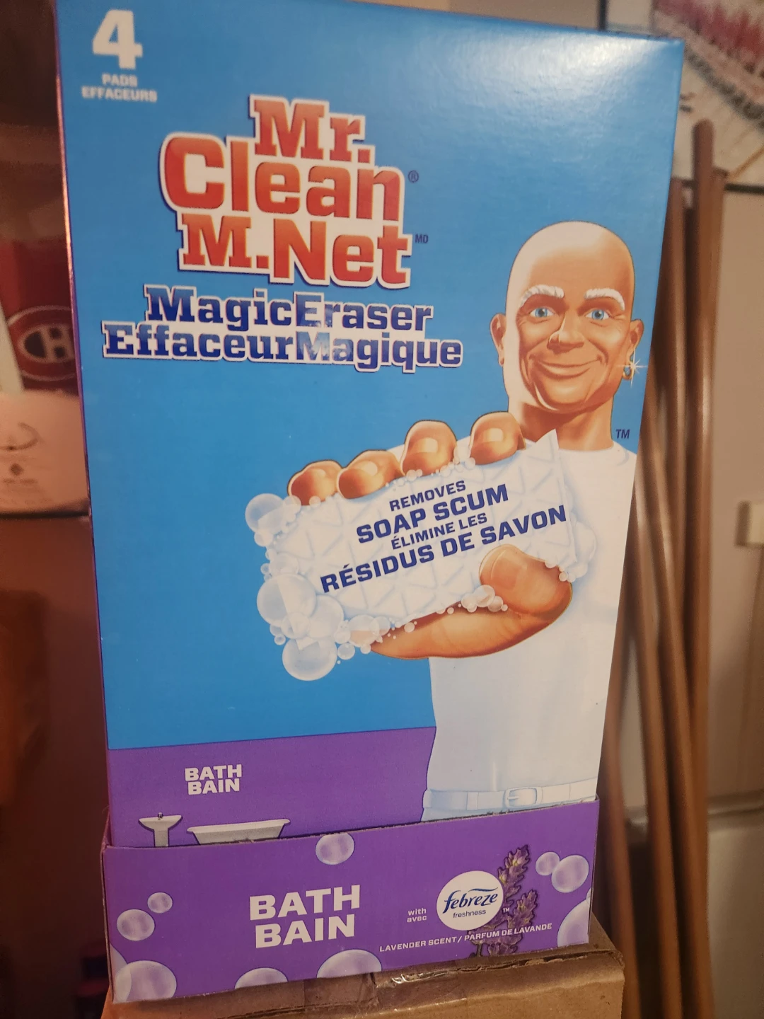 Mr. Clean Magic Eraser Bath Scrubber with Febreze
