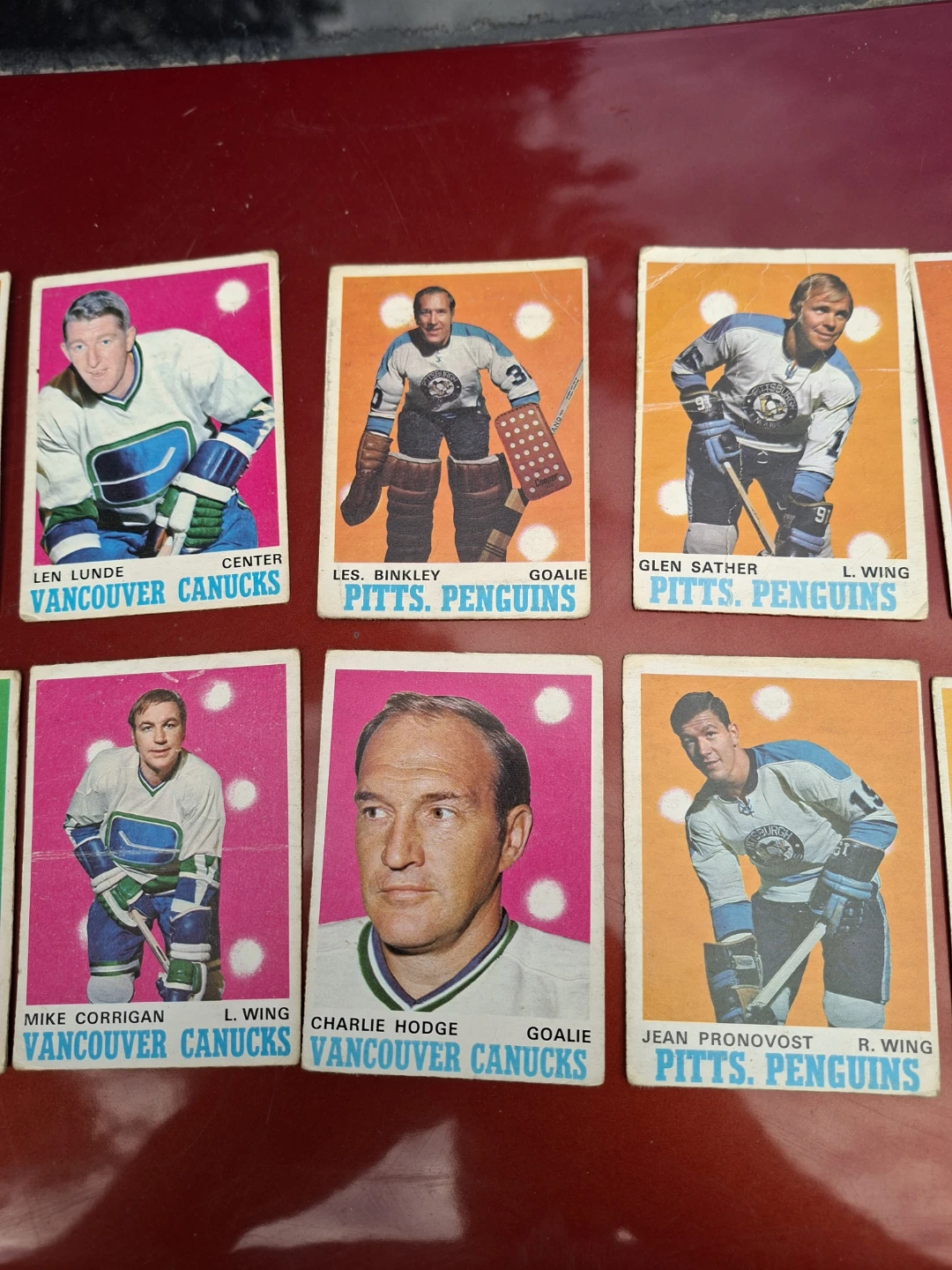Vintage Hockey Cards from 1960's and 1970's - Various NHLers - photo 3