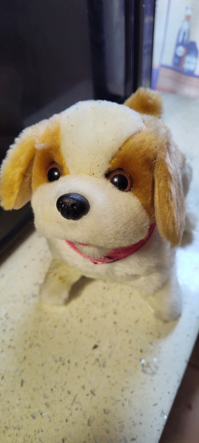 Plush Animated Dog Toy that makes noise