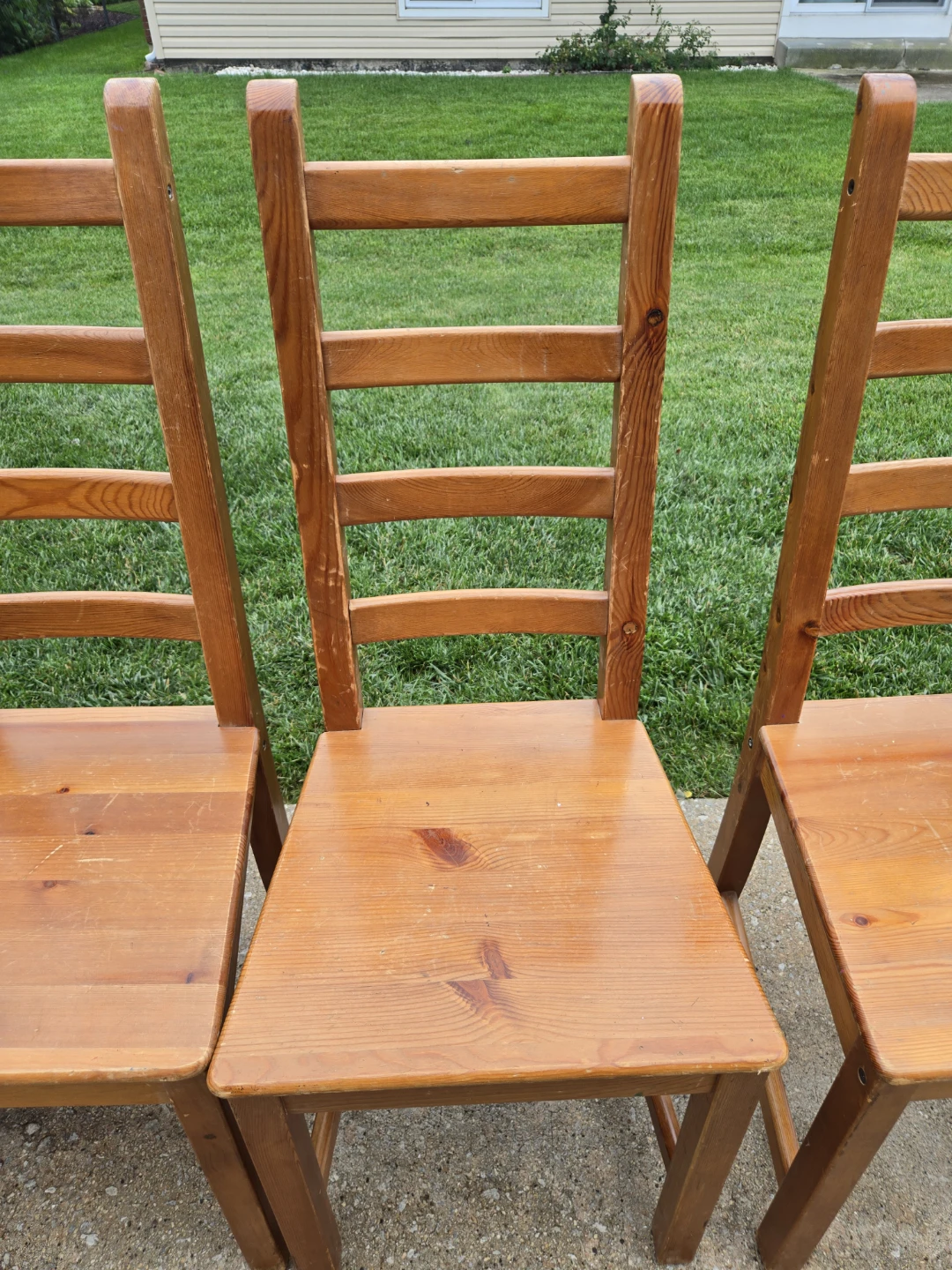 Set of 4 Wooden Dining Chairs - photo 4