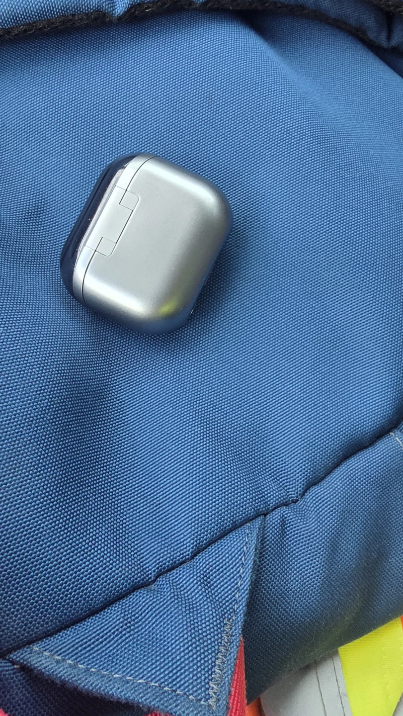Samsung earbud 3 Wireless Charging Case - photo 4