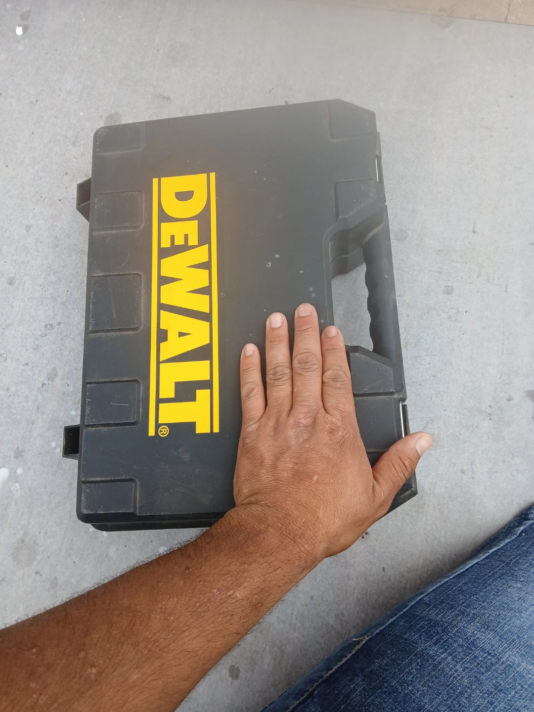 DeWalt 14.4V Cordless Drill with Case and Charger