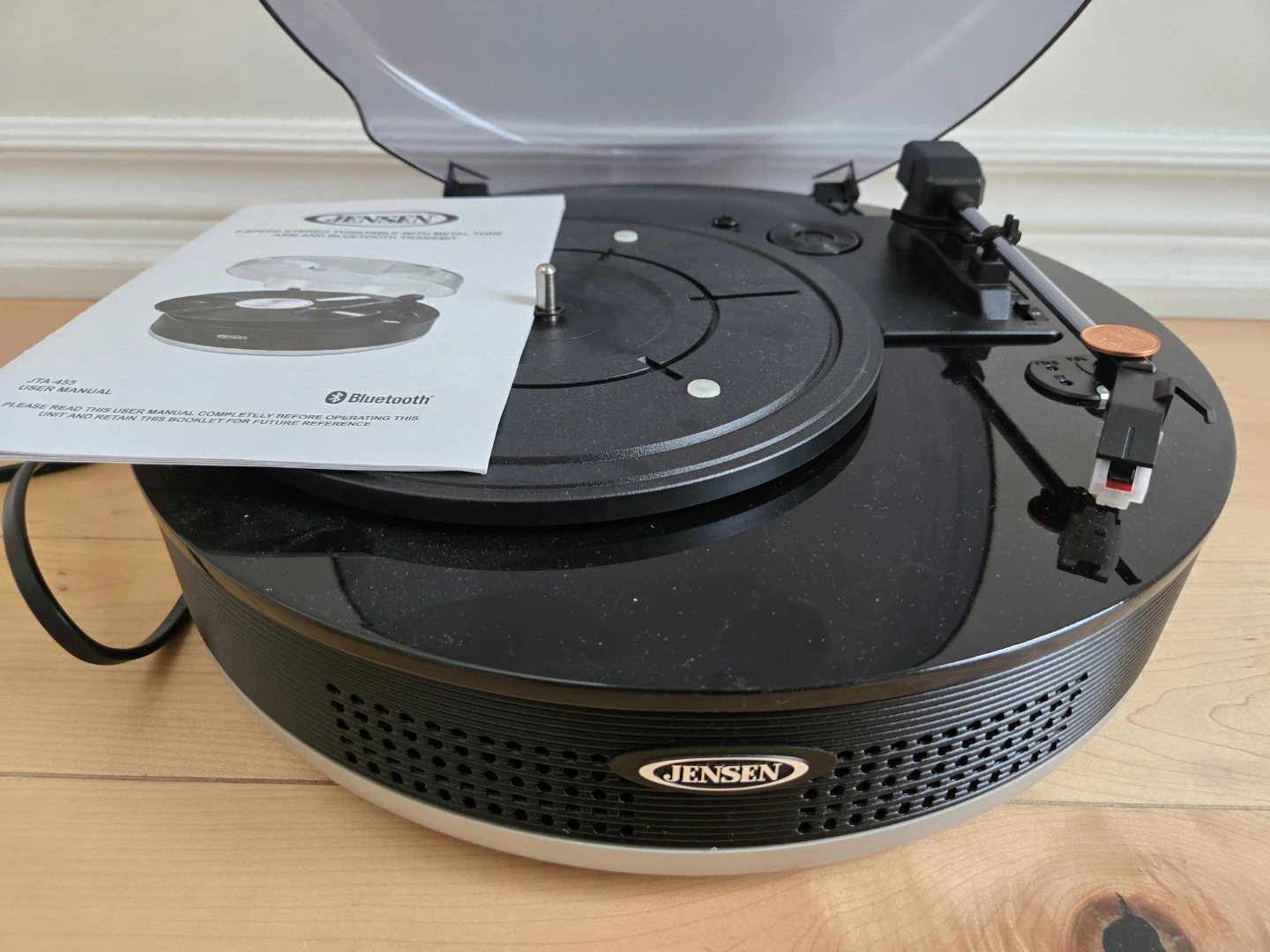 Jensen JTA-459 3-Speed Stereo Turntable with Bluetooth - photo 2