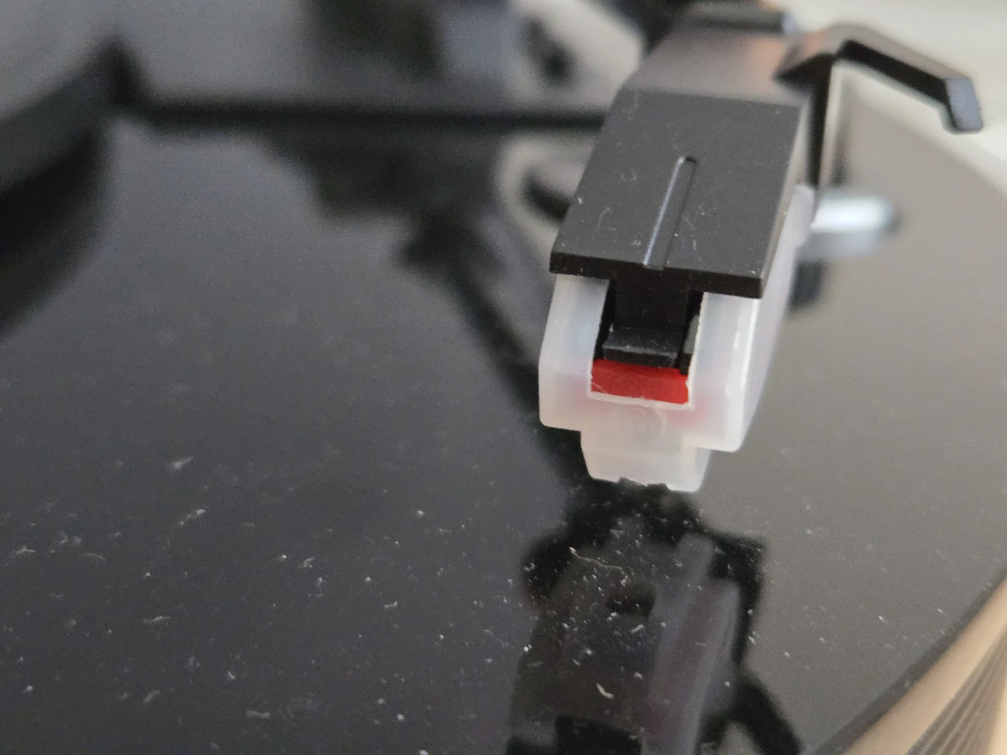 Jensen JTA-459 3-Speed Stereo Turntable with Bluetooth - photo 3