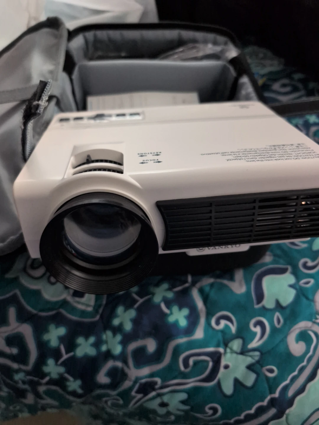 VANKYO Mini Projector with Carrying Case and Accessories
