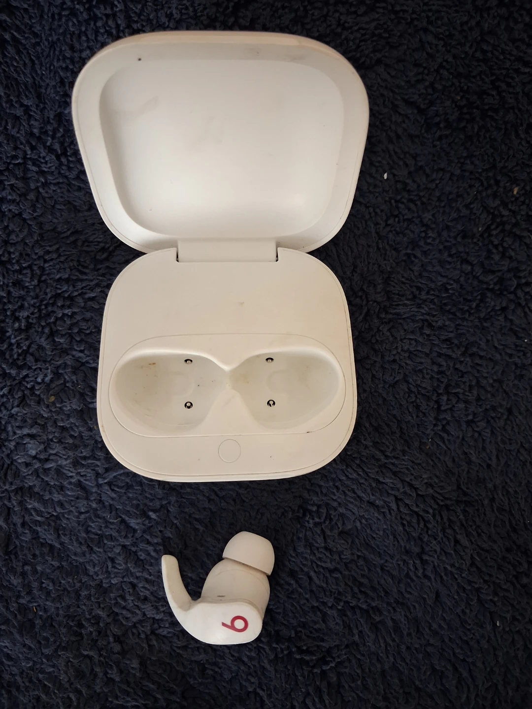 Beats Fit Pro True Wireless Noise Cancelling Earbuds - White - photo 4
