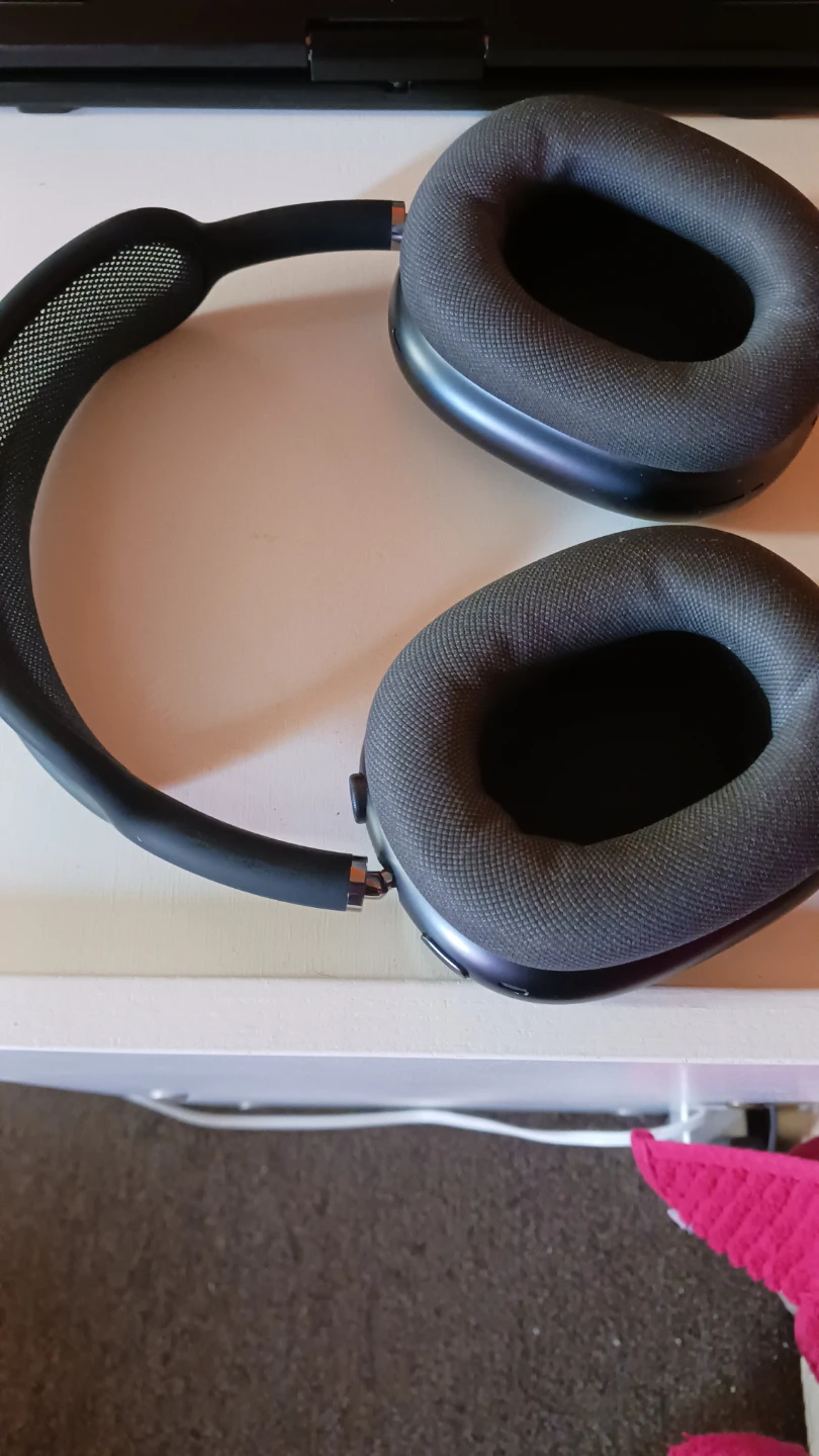 Apple AirPods Max Over-Ear Headphones - photo 2