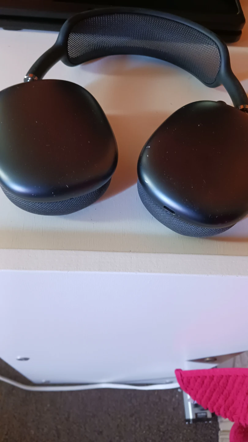 Apple AirPods Max Over-Ear Headphones - photo 4