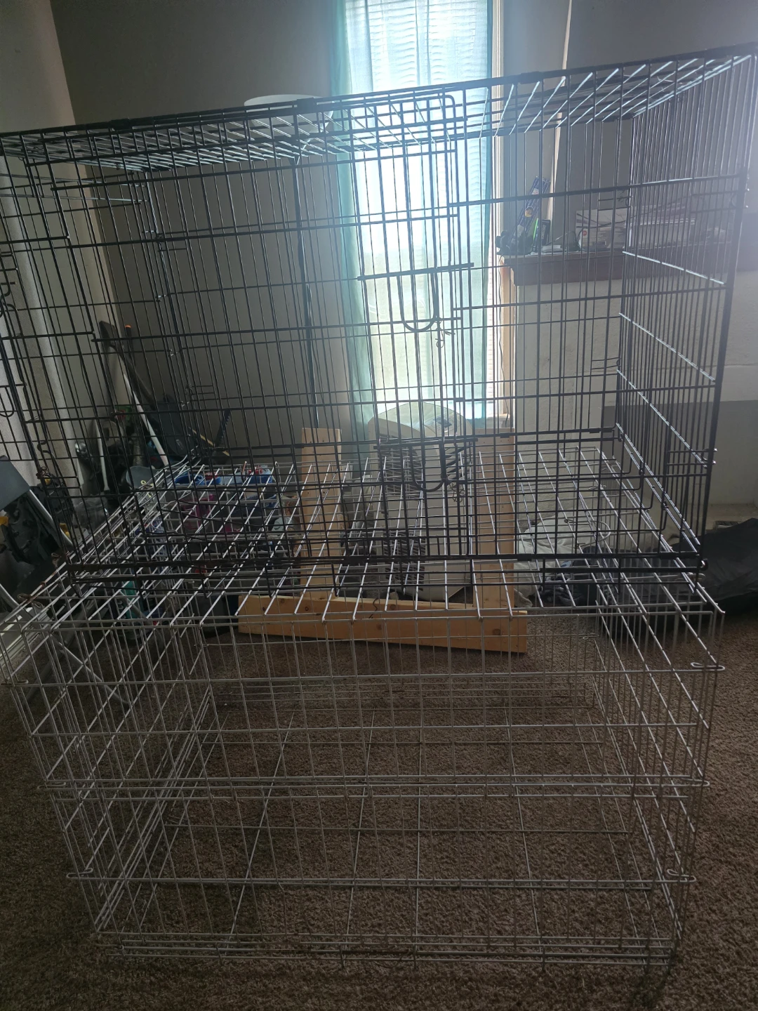2 Metal dog crates - photo 2