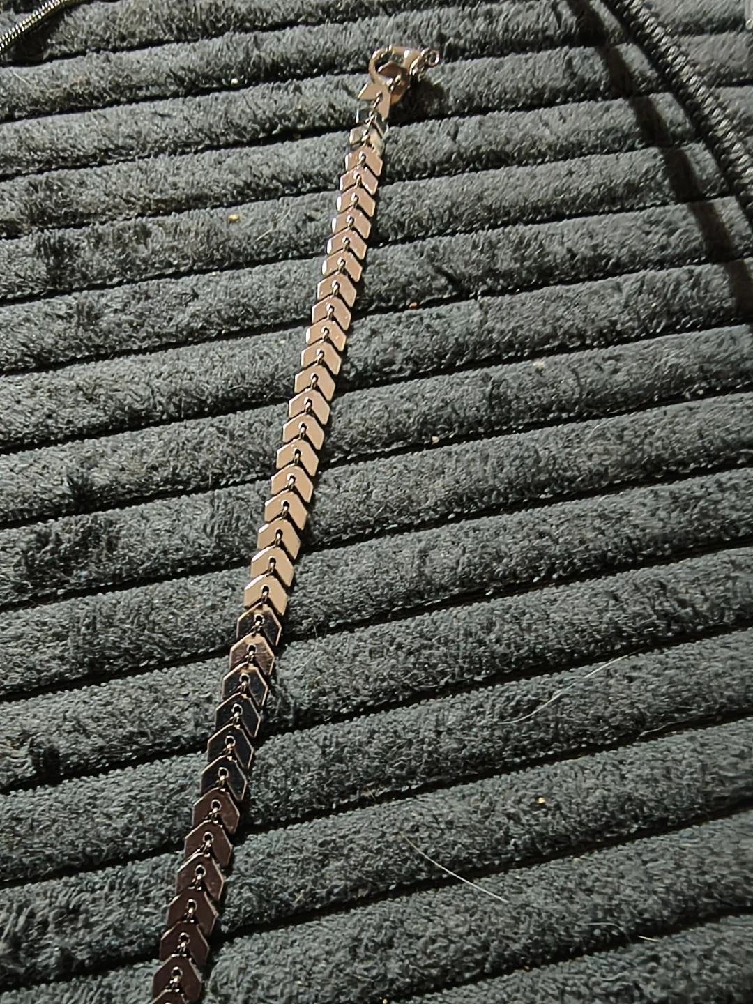 Silver Tone Chevron Chain Bracelet - photo 2