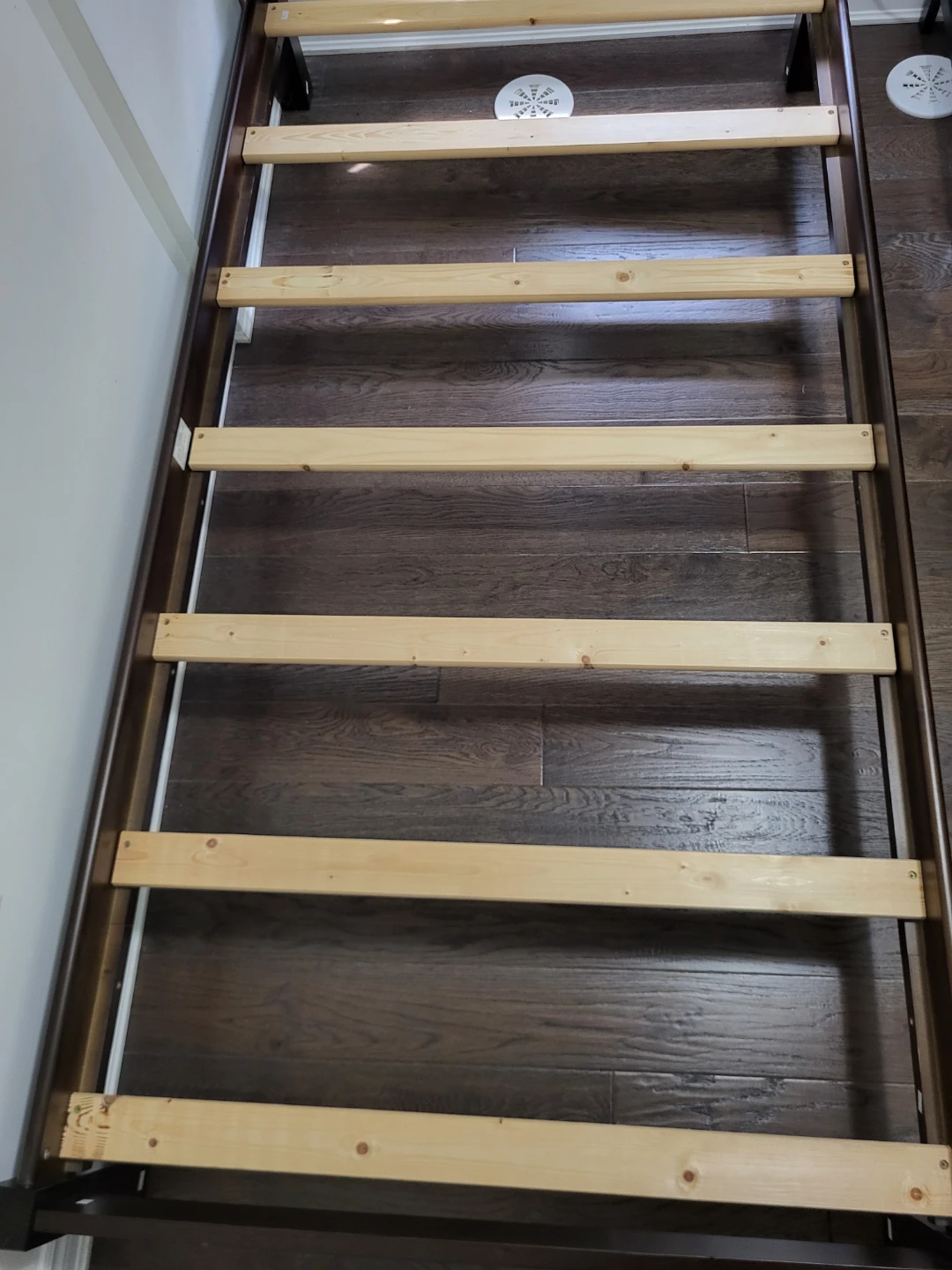 Twin Size Wooden Bed Frame - photo 3