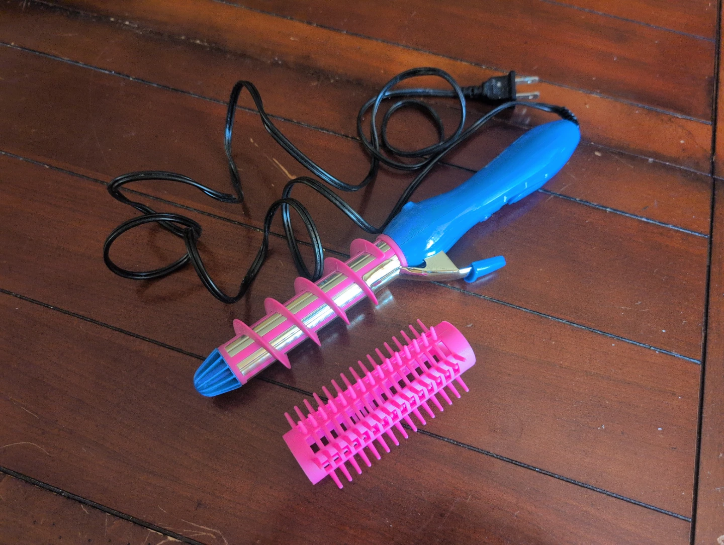 Remington Twisters Hair Curler with Accessories