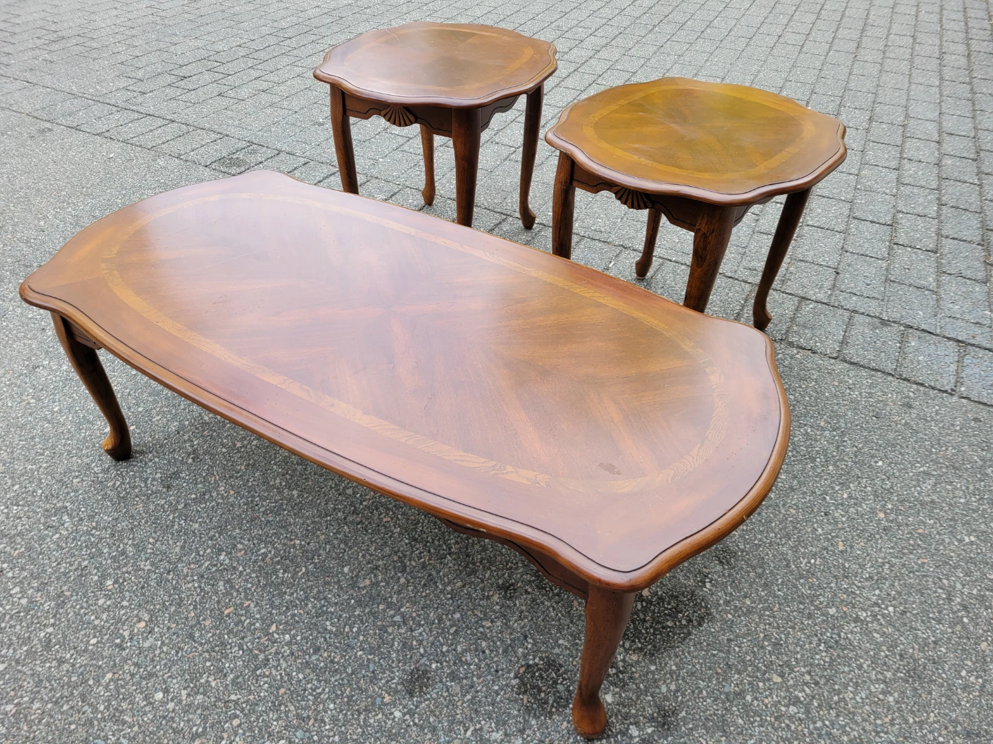 Vintage Queen Anne Coffee Table & Matching End Tables Set.