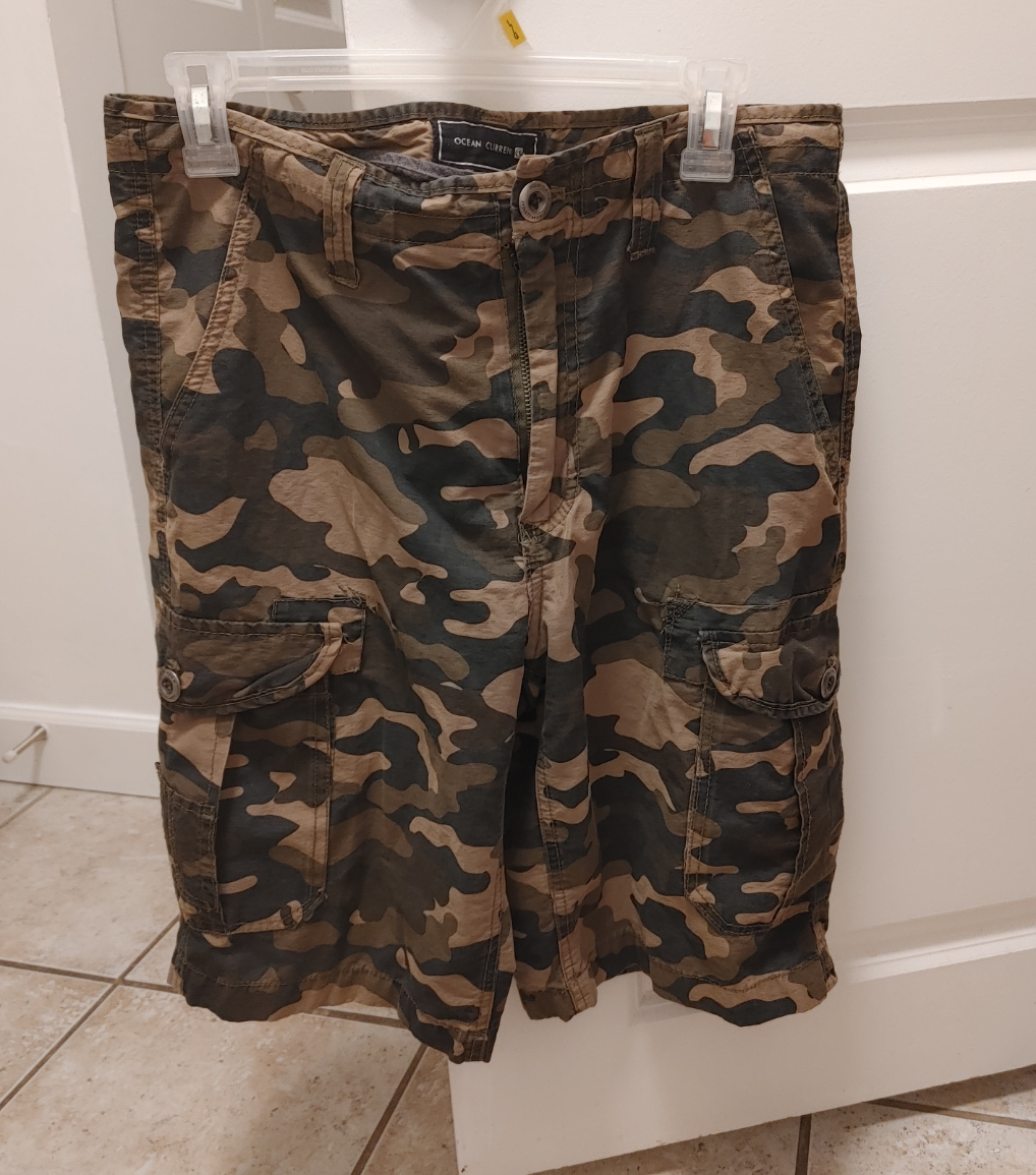 Men's Camo Cargo Shorts Size 30