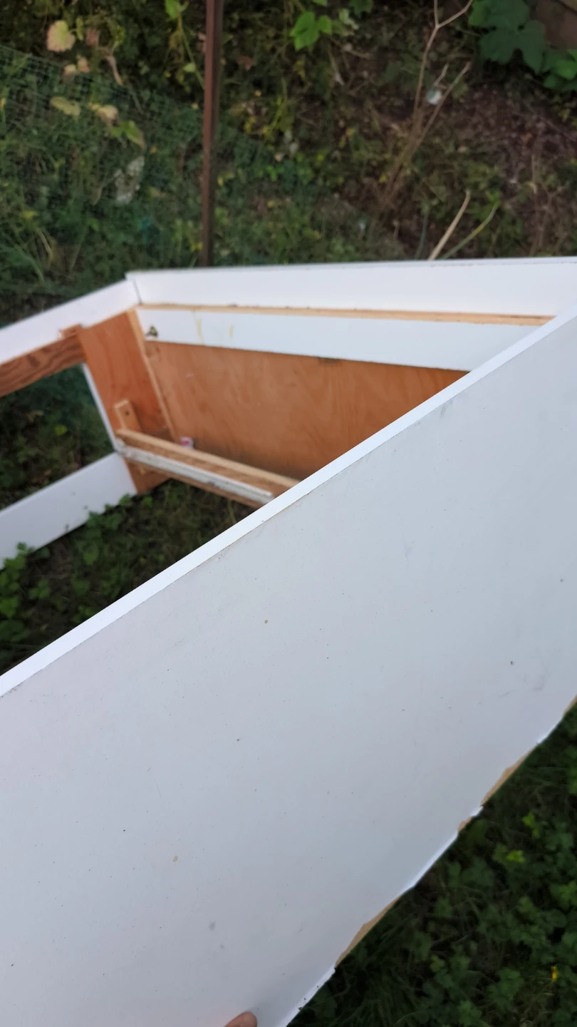White Wooden Drawer Unit - photo 2