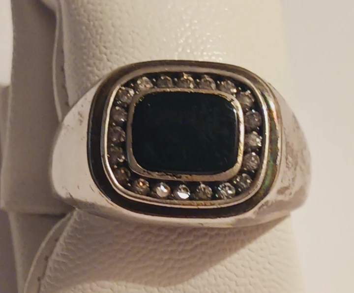Men's Sterling silver 925 Ring with Onyx and Diamonds