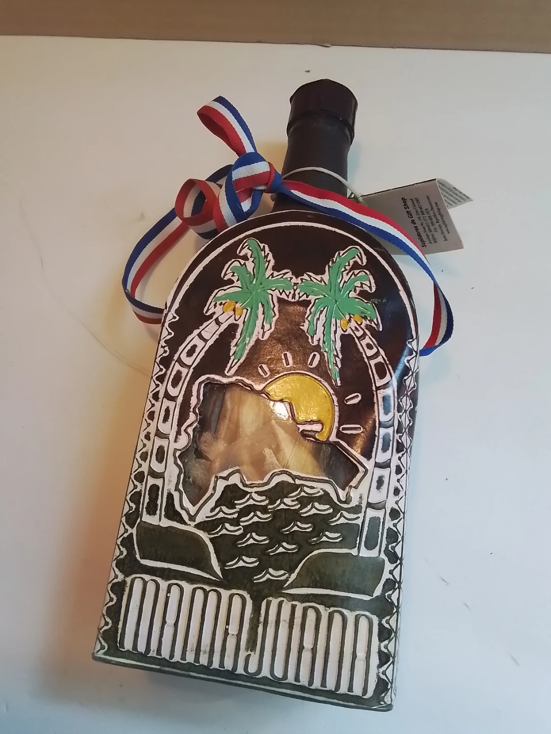 Vintage El Taíno Mamajuana Souvenir Bottle - photo 2
