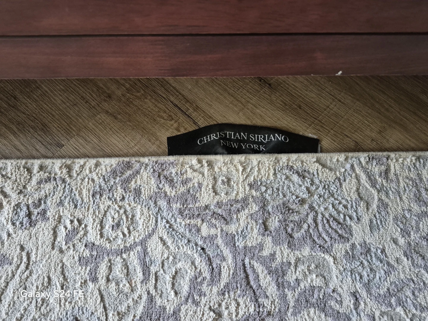 Area Rug 5'x7'