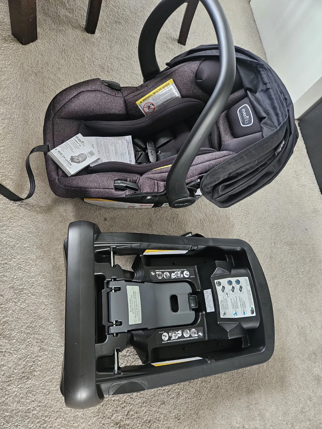 Evenflo LiteMax 30 Car Seat