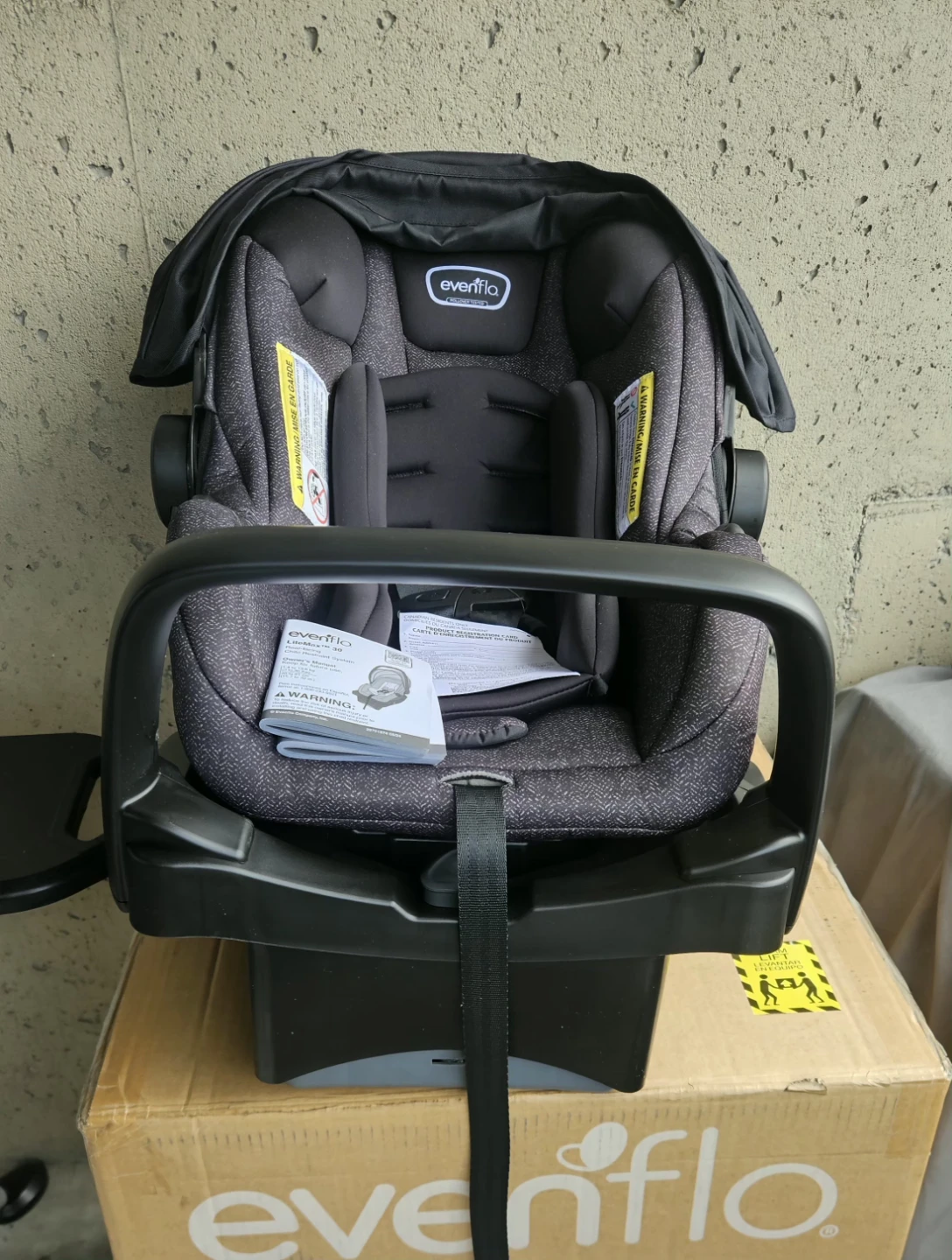 Evenflo LiteMax 30 Car Seat - photo 5