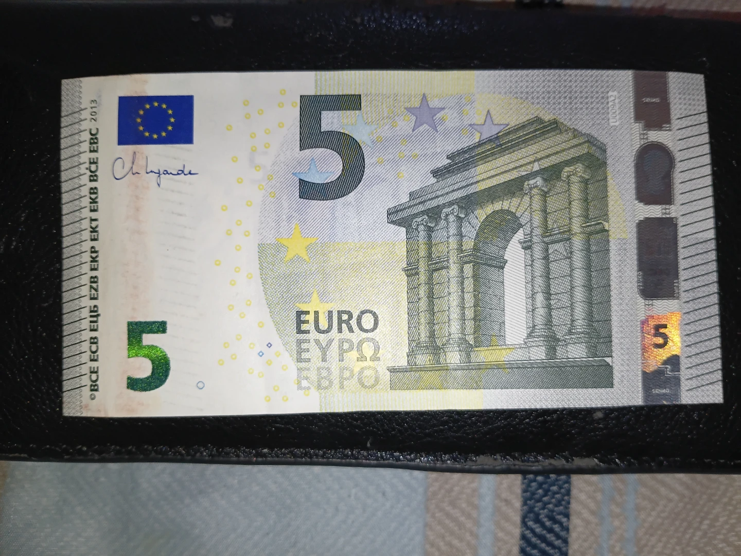 5 Euro Banknote