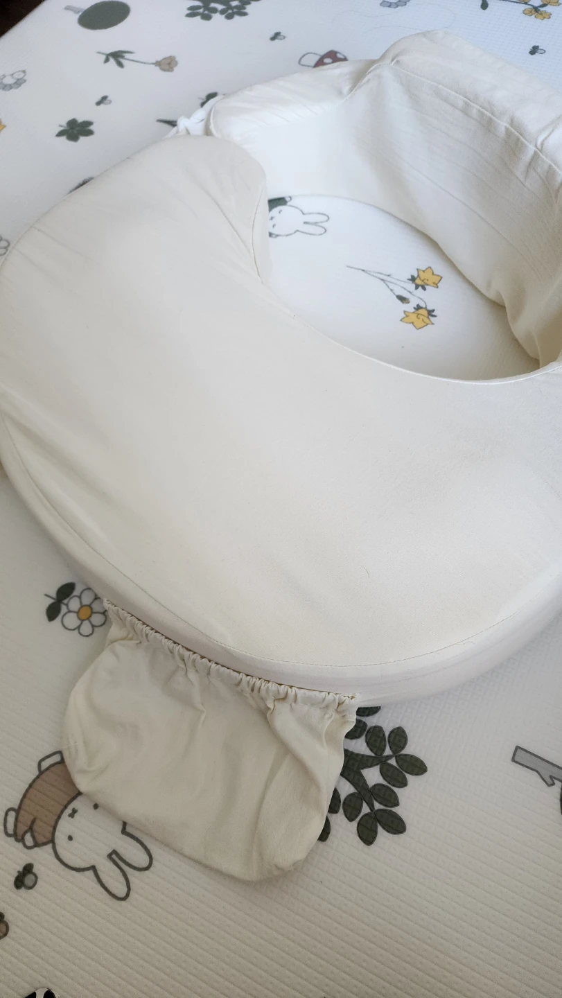My Brest Friend Organic Nursing Pillow - photo 5