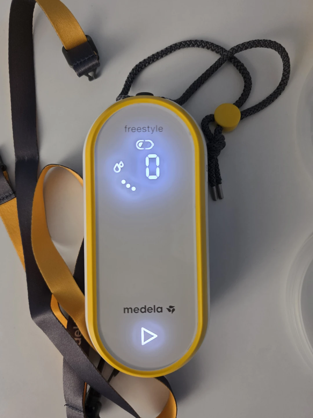 Medela Freestyle Electric Breast Pump - photo 2