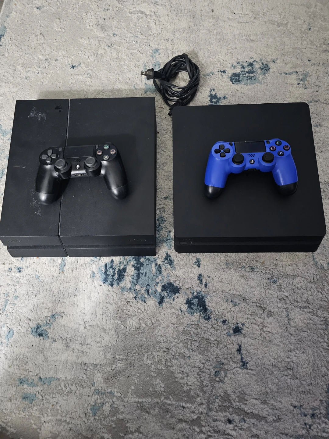 2 Ps4 bundle deal for sale $260