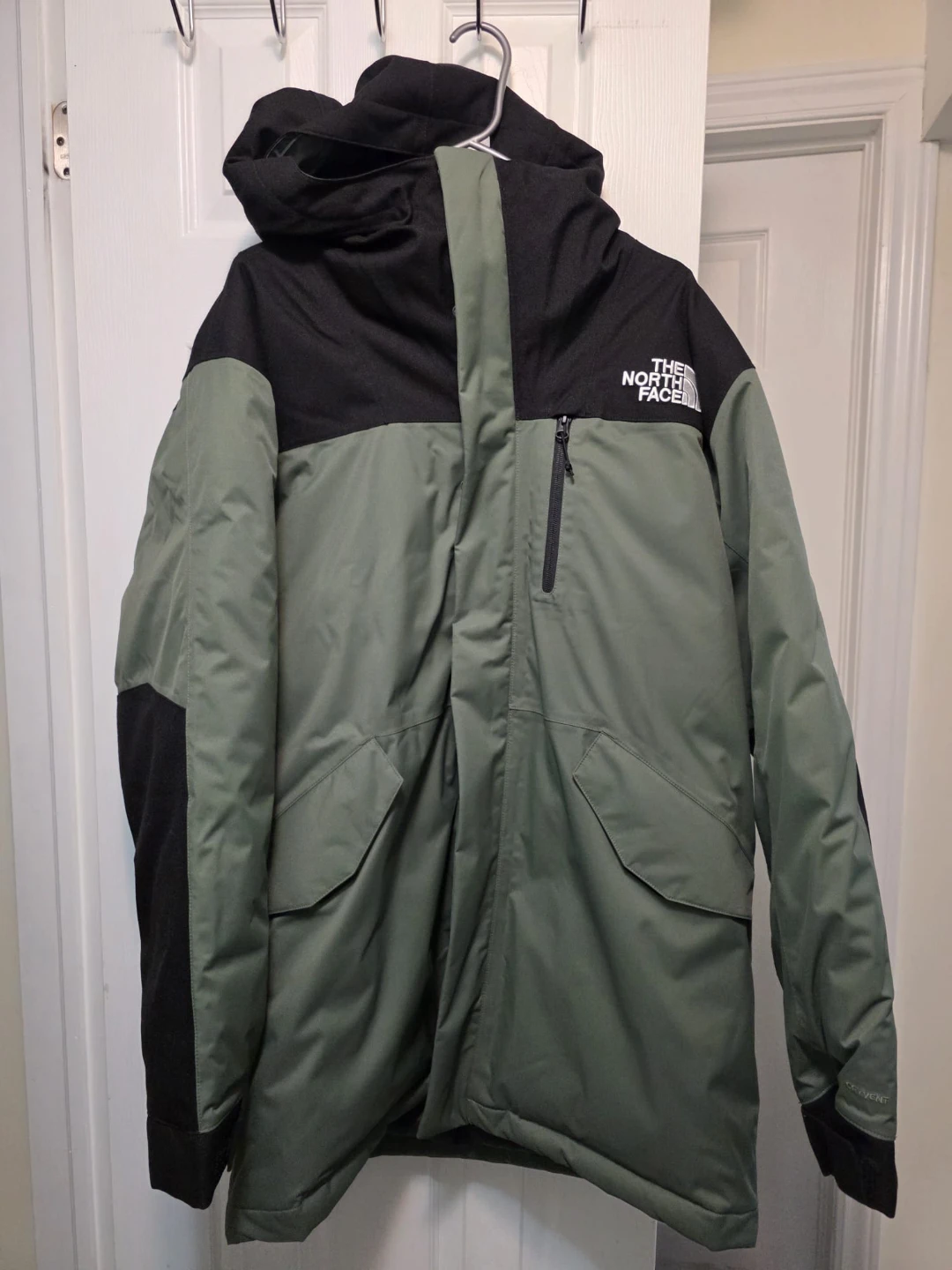 The North Face Men's Jacket - photo 2