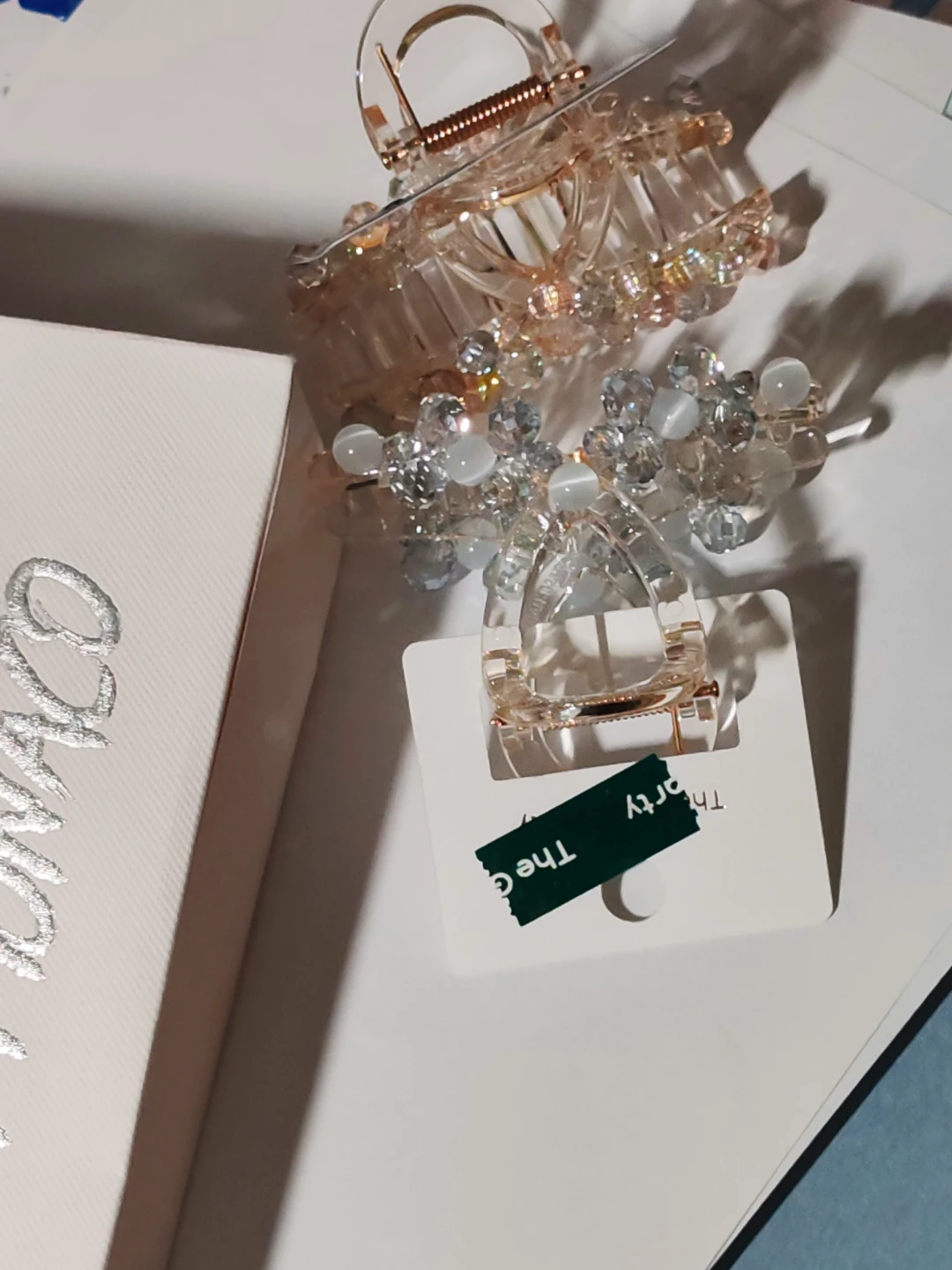 Claw clips from The Green Party (APM Monaco) - photo 2