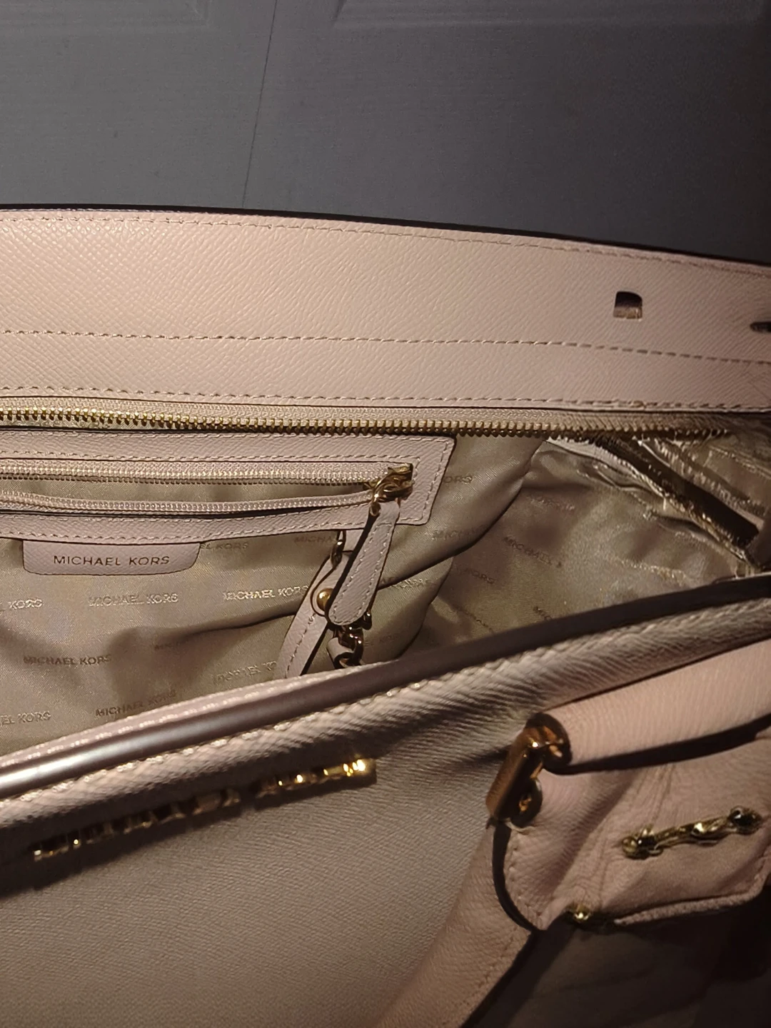 Michael Kors Pink Satchel Handbag - photo 2