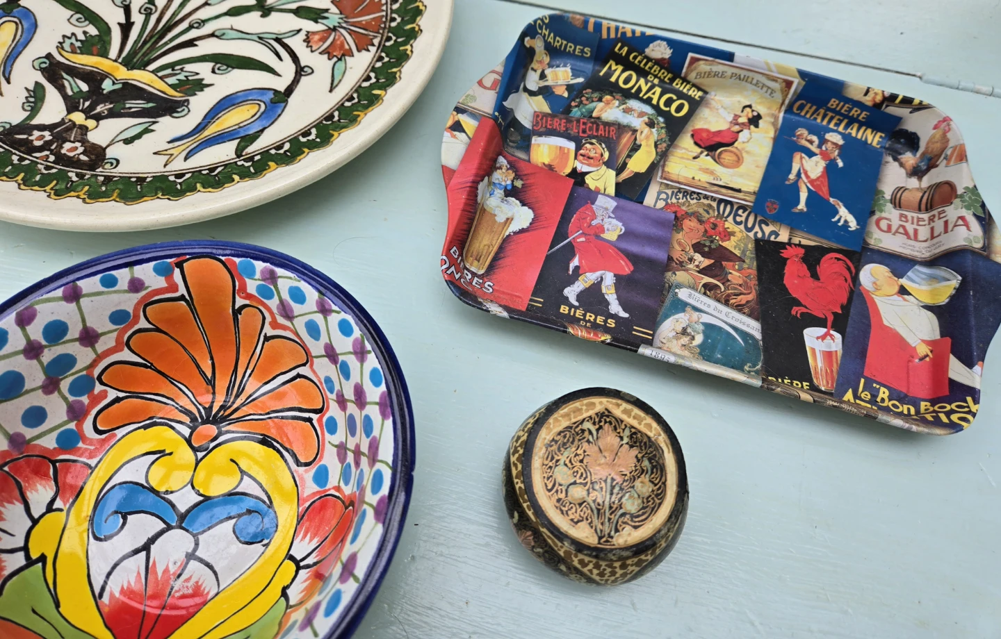 Various household items and decor - photo 4
