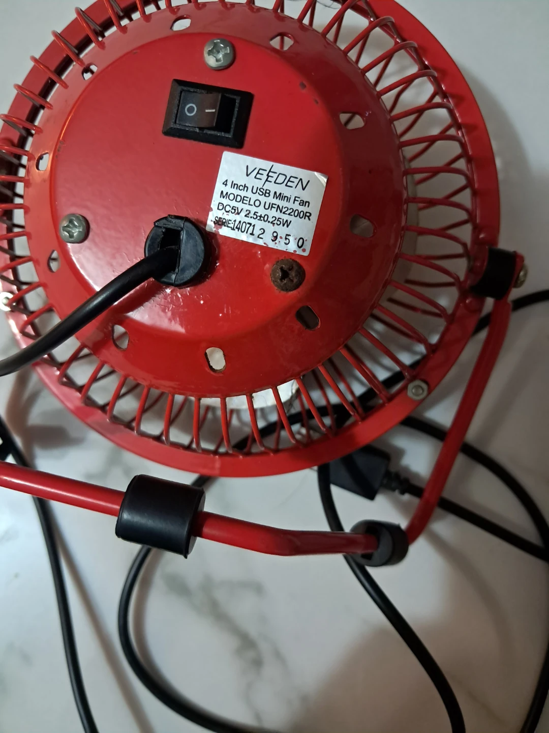 VEEDEN 4 Inch USB Mini Fan - photo 2