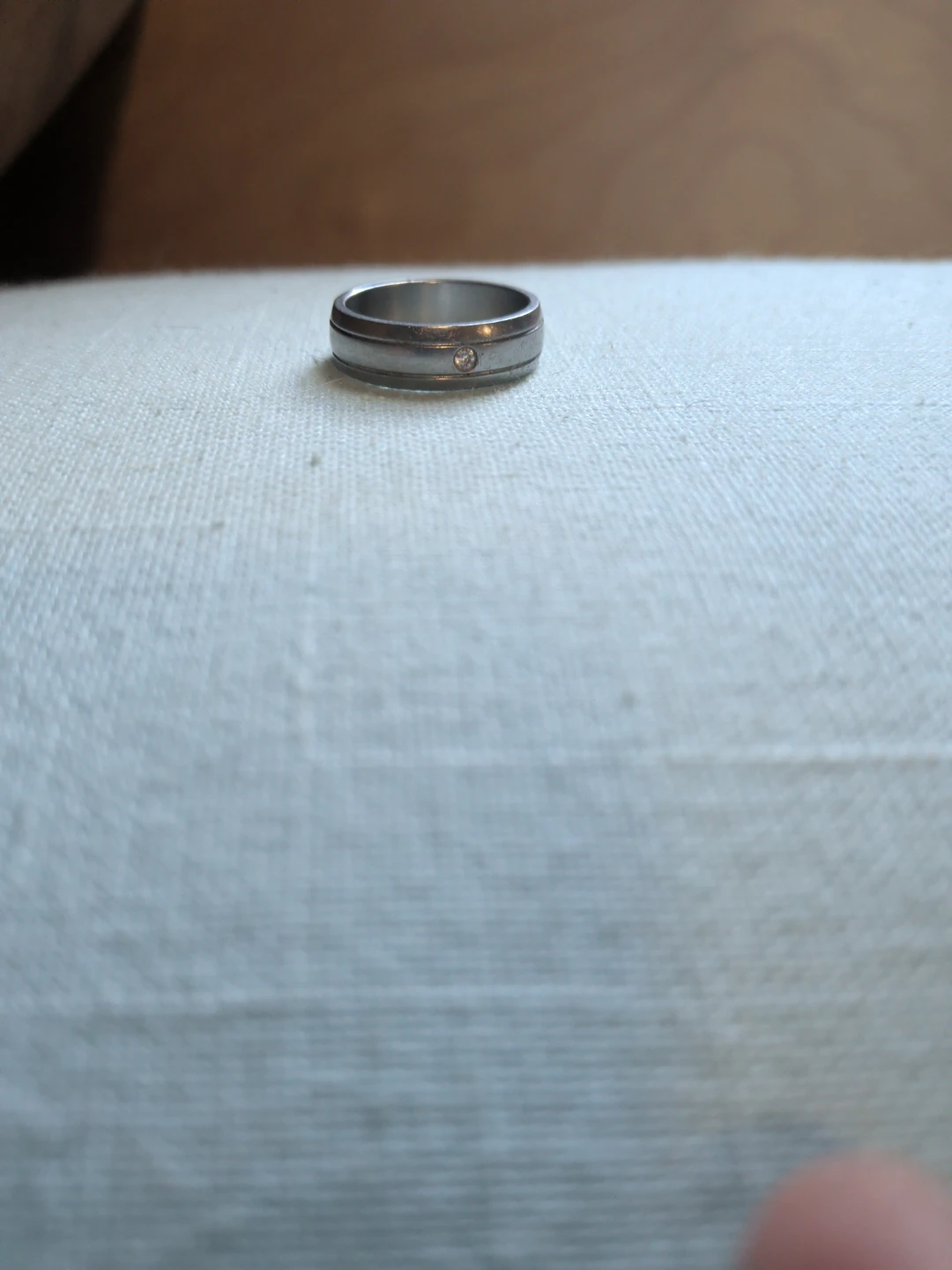 Men's Wedding Band with Diamond Accent - photo 4