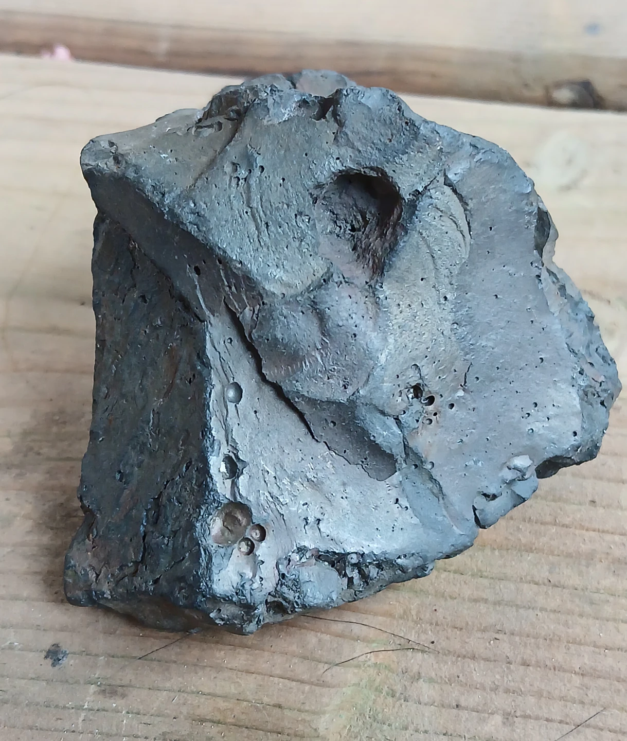1980s Canadian Railway Glass Industrial Mixed Iron Slag - photo 2