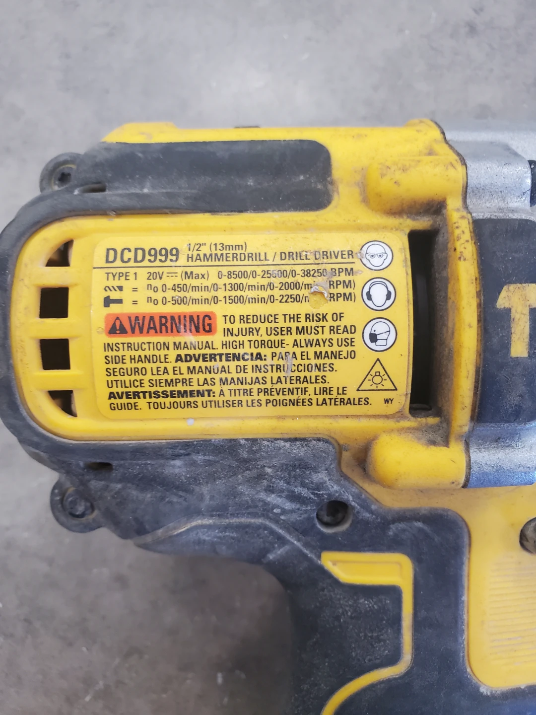DeWalt DCD999 20V MAX XR Hammer Drill/Driver 1/2" - photo 3