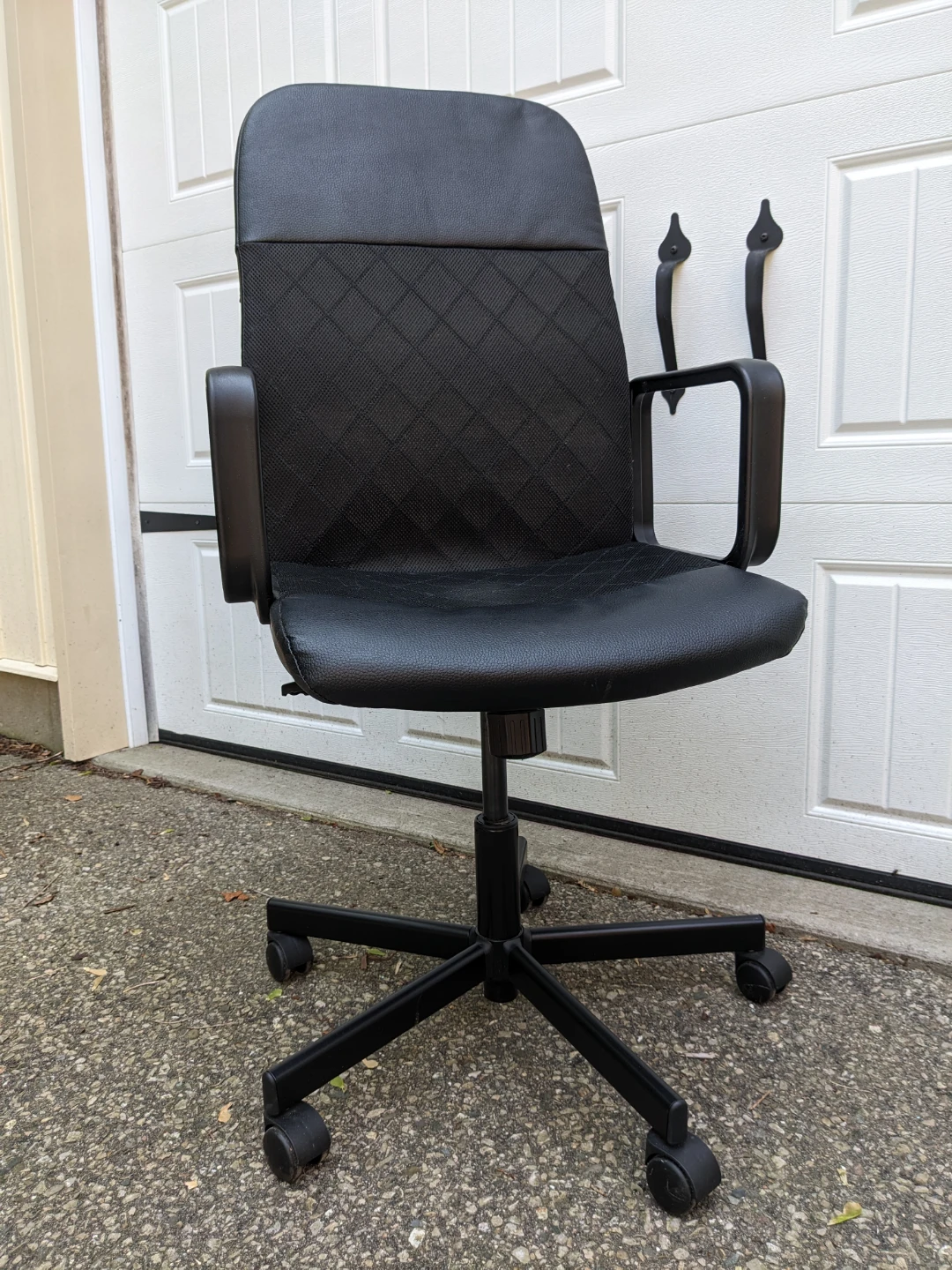 Ikea RENBERGET swivel chair