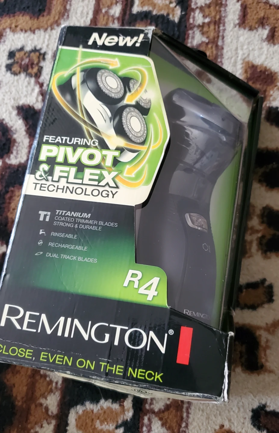 Remington R4 Rotary Shaver